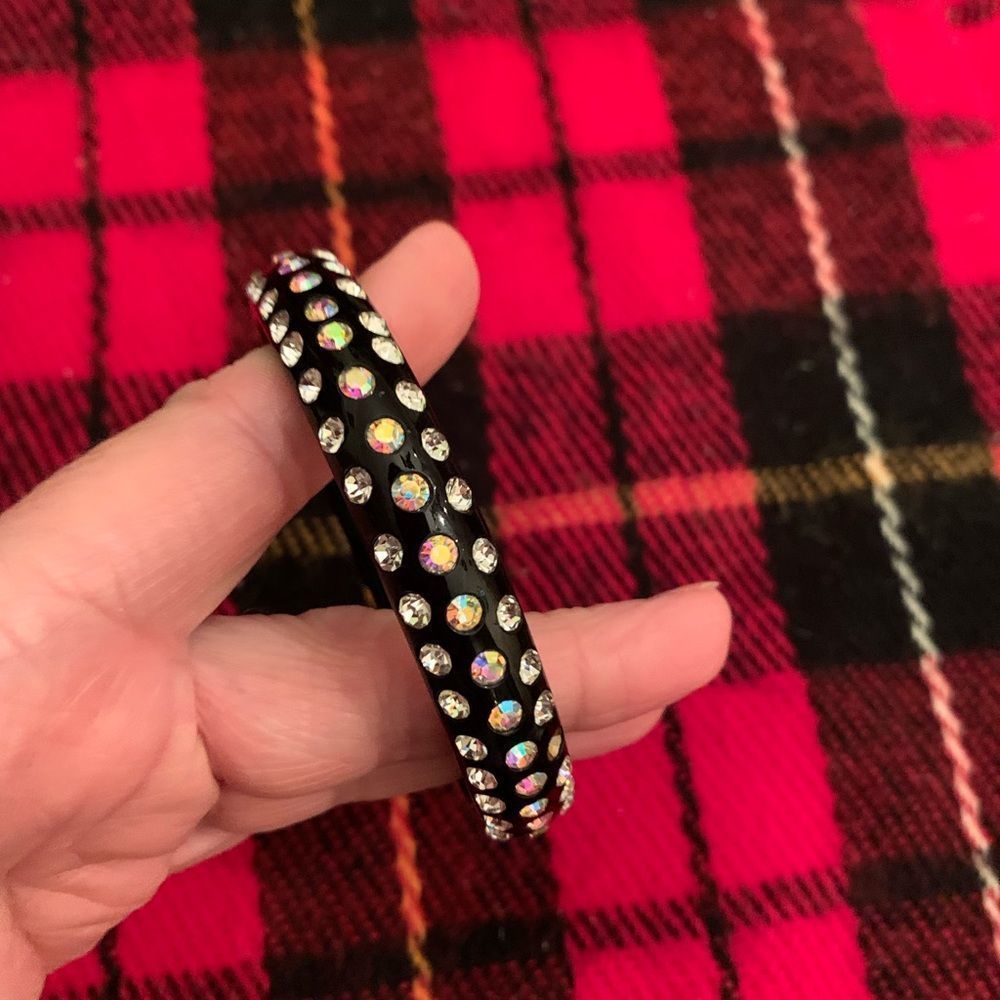 Iridescent sparkle stones black bangle bracelet